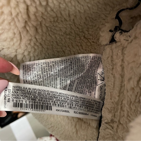 ZARA Black Faux Leather Cream Fleece Lined Sz L - Picture 11 of 13